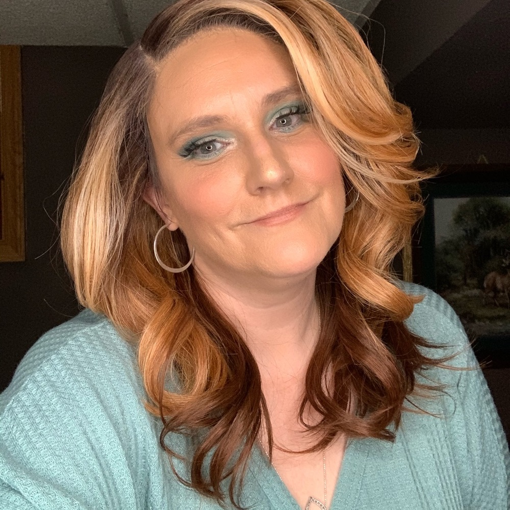 Meet your Posher, Nichole